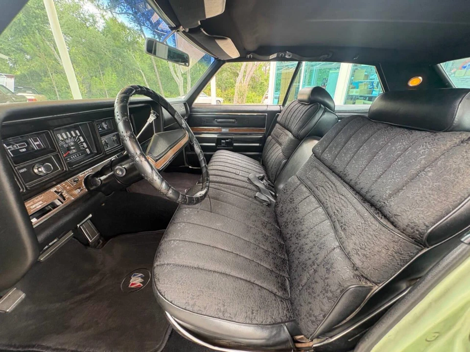 1970 Buick Electra - Image 28 of 31