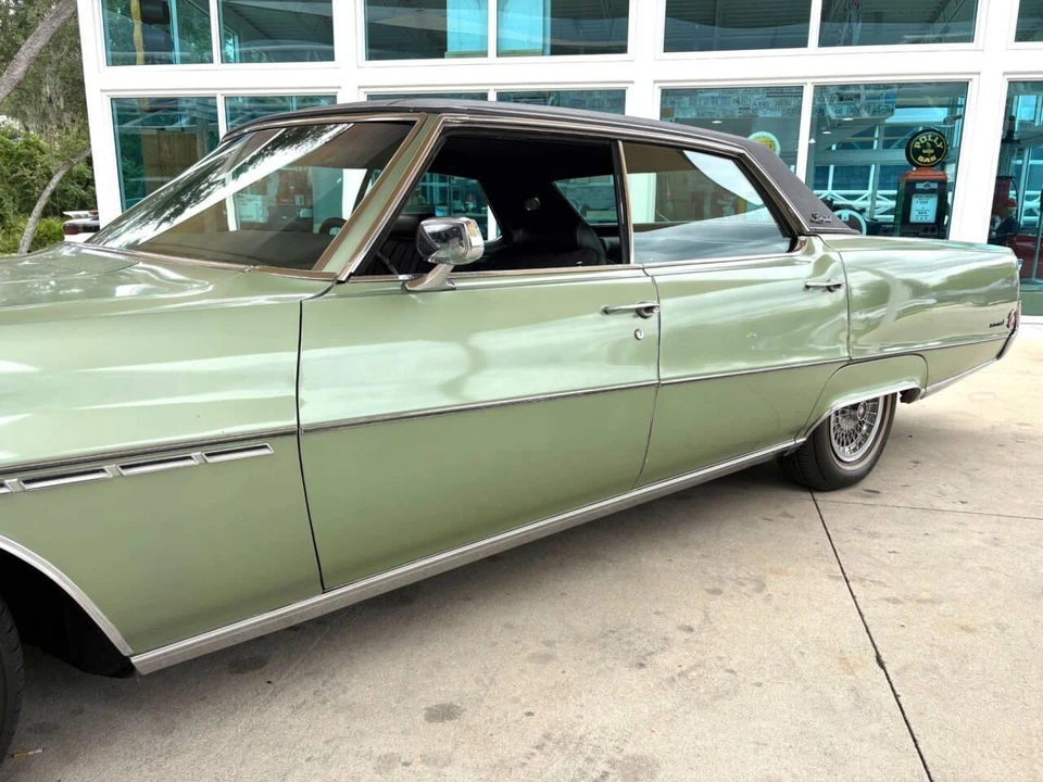 1970 Buick Electra - Image 13 of 31