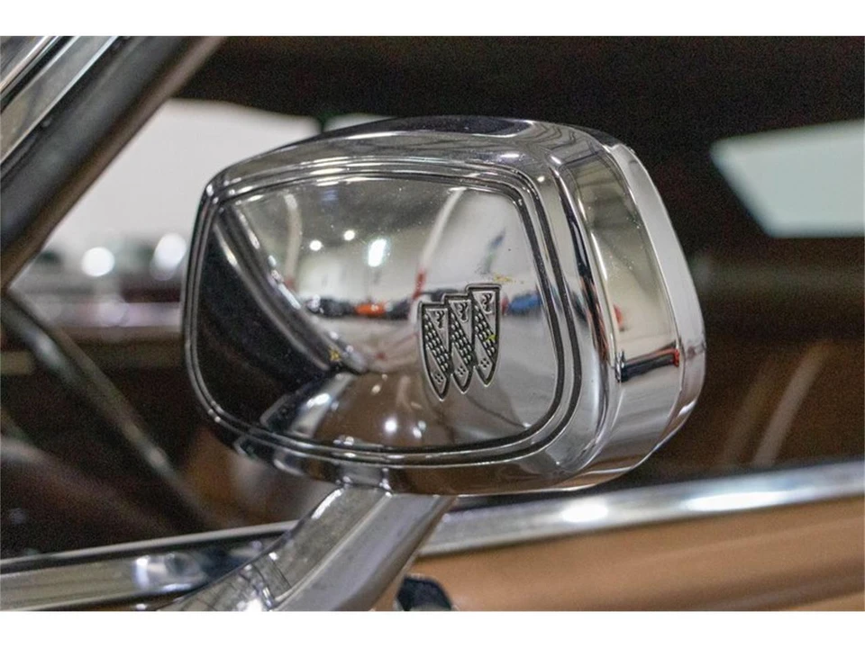 1970 Buick Electra - Image 23 of 31
