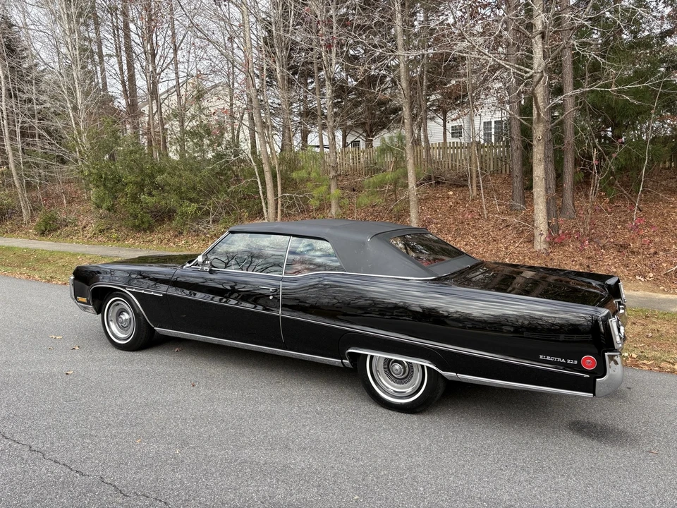 1970 Buick Electra - Image 13 of 20
