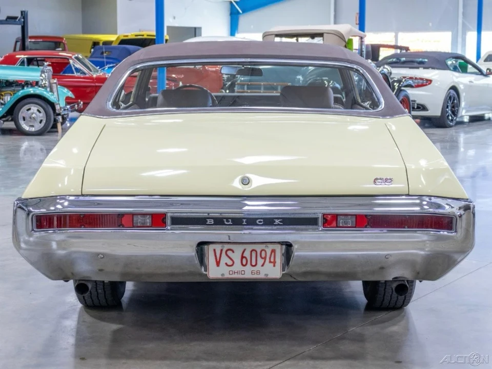 1970 Buick Gran Sport - Image 6 of 21