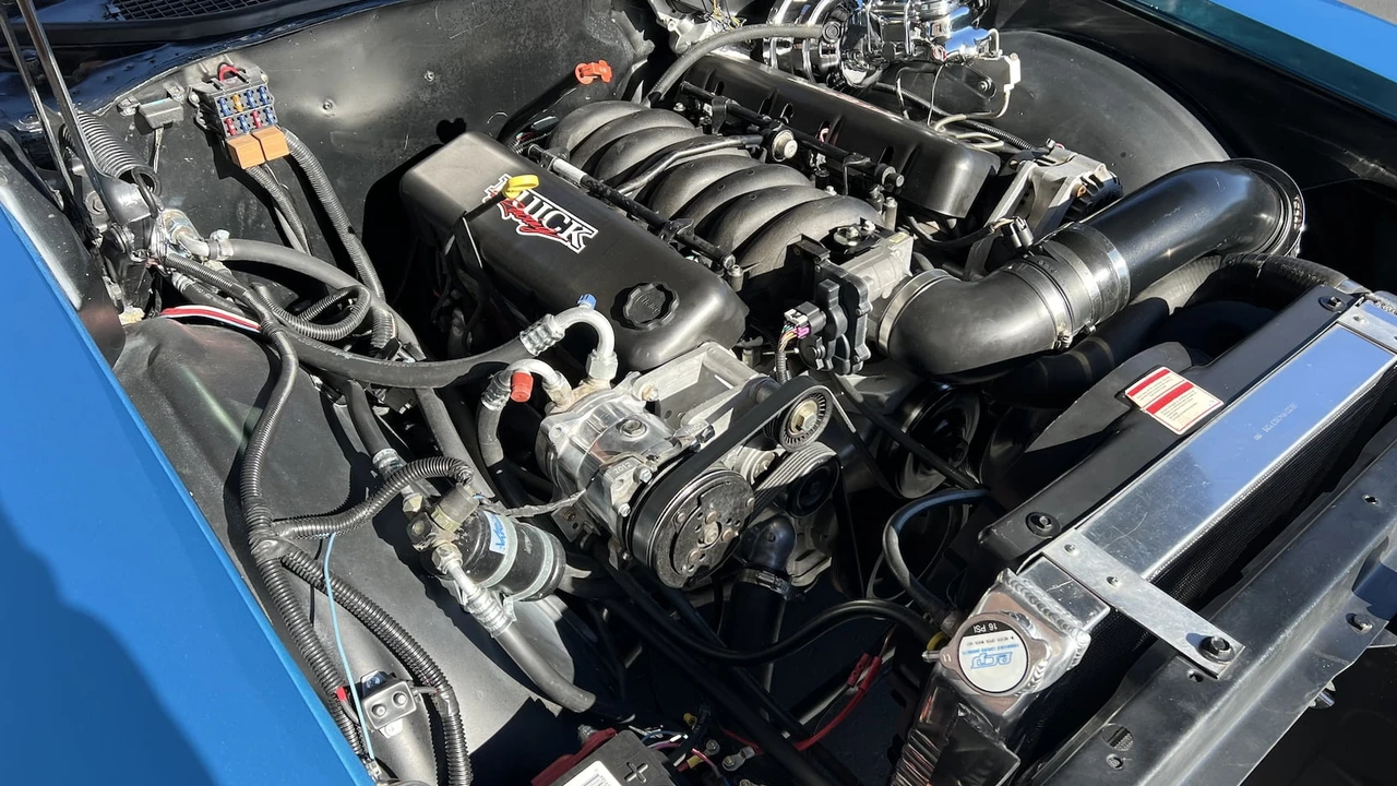 1970 Buick Gran Sport - Image 7 of 8