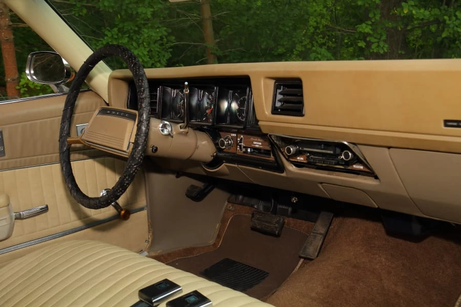 1970 Buick Gran Sport - Image 20 of 30
