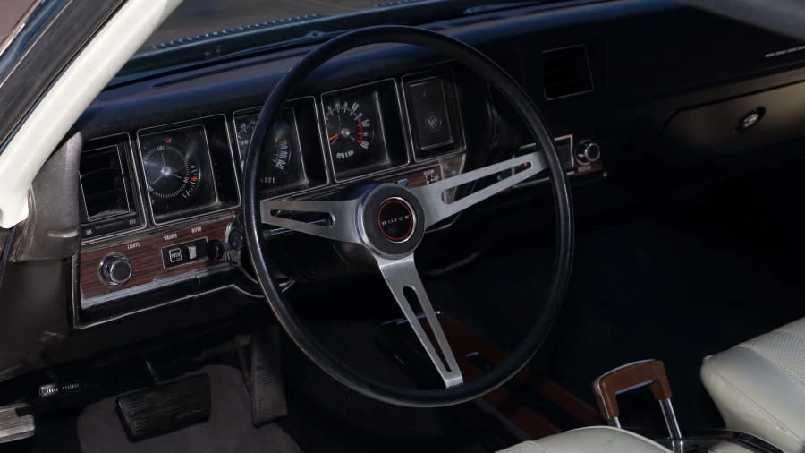 1970 Buick Gran Sport - Image 10 of 12