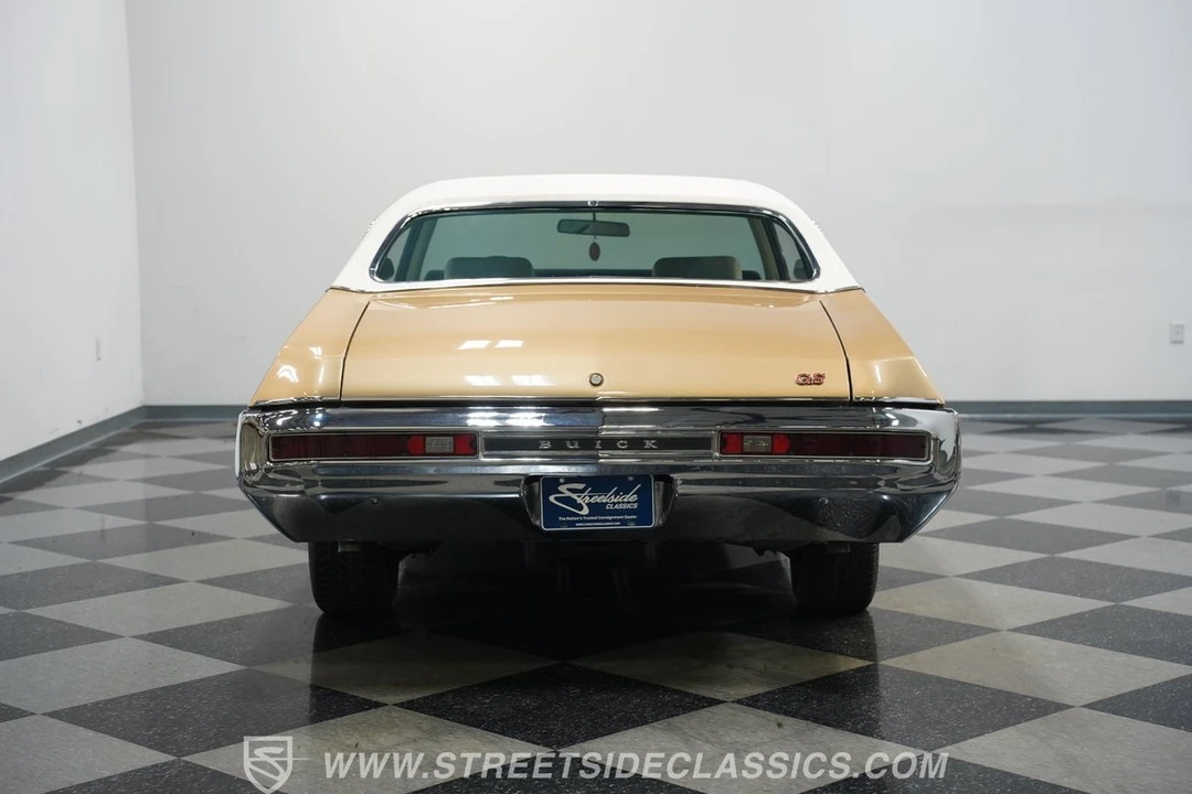 1970 Buick Gran Sport - Image 10 of 12