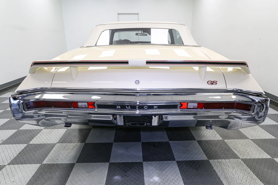 1970 Buick Gran Sport - Image 8 of 31