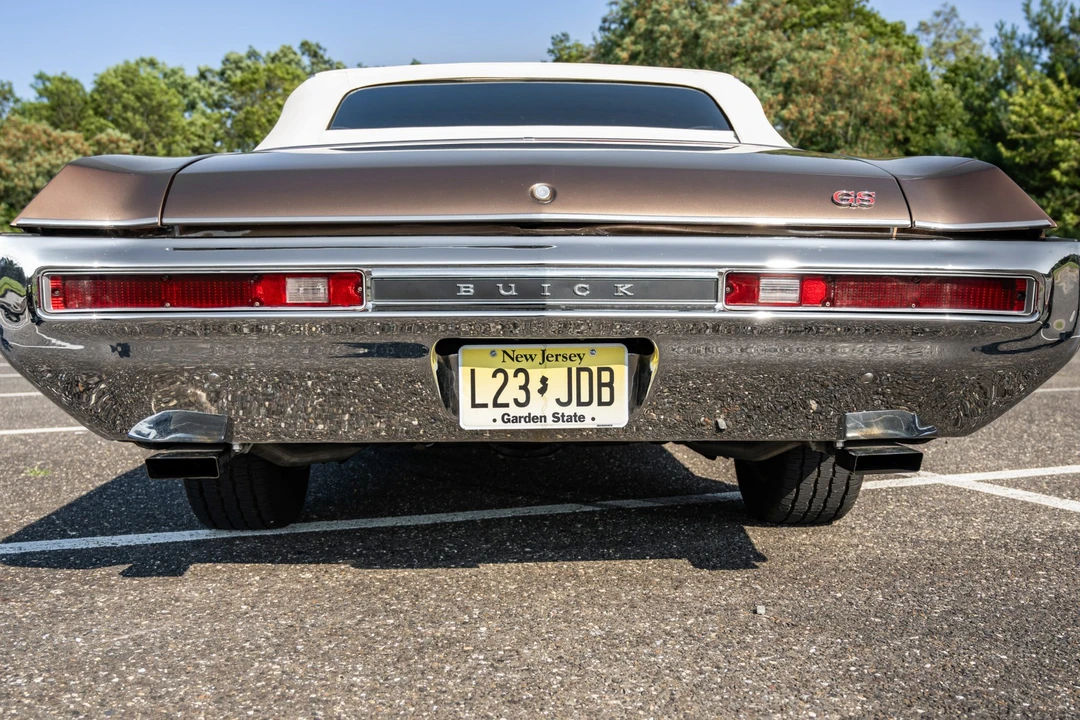 1970 Buick Gran Sport - Image 17 of 31