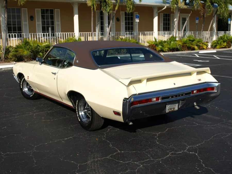 1970 Buick Gran Sport - Image 2 of 8