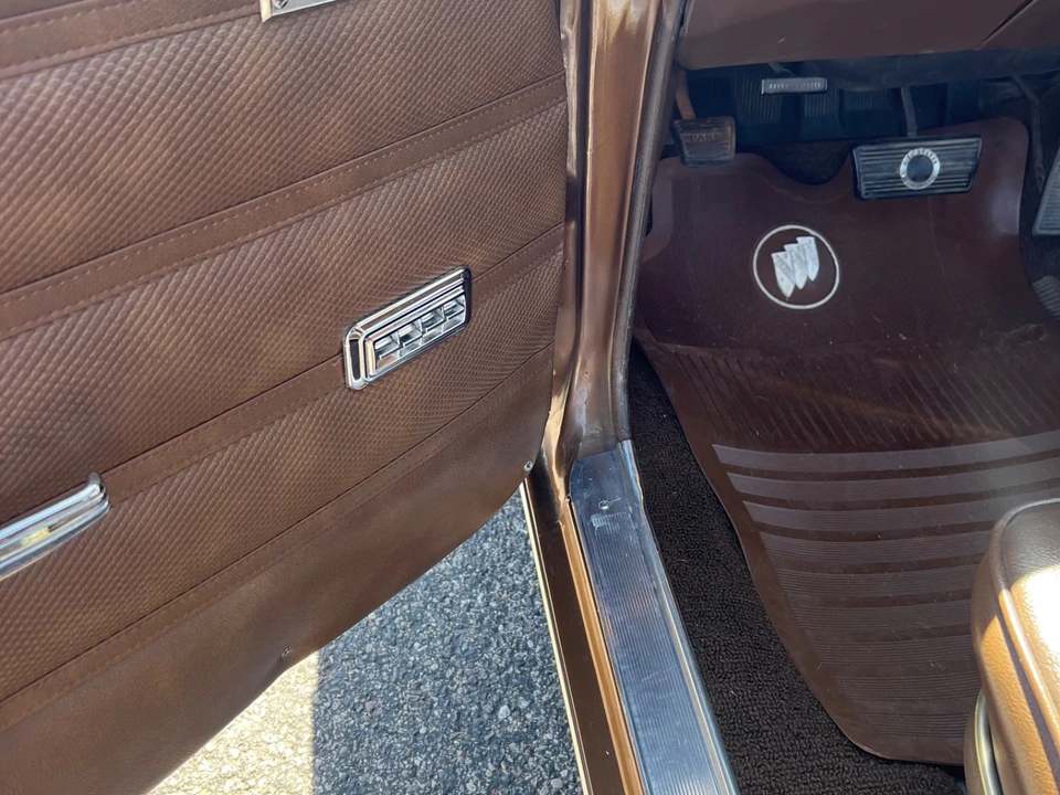 1970 Buick Gran Sport - Image 9 of 21