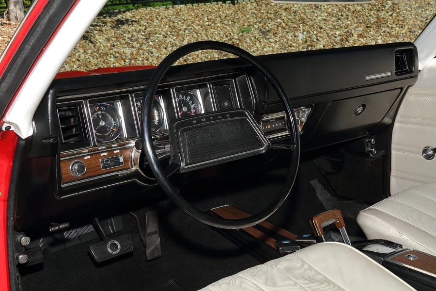 1970 Buick Gran Sport - Image 21 of 31