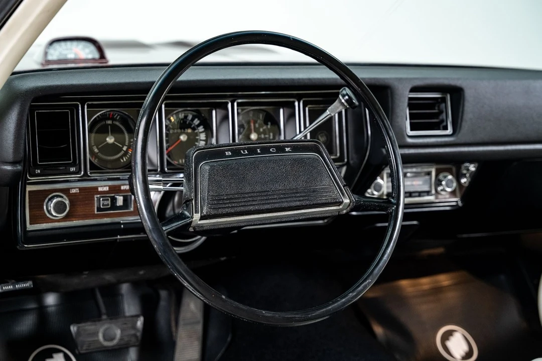 1970 Buick Gran Sport - Image 4 of 21