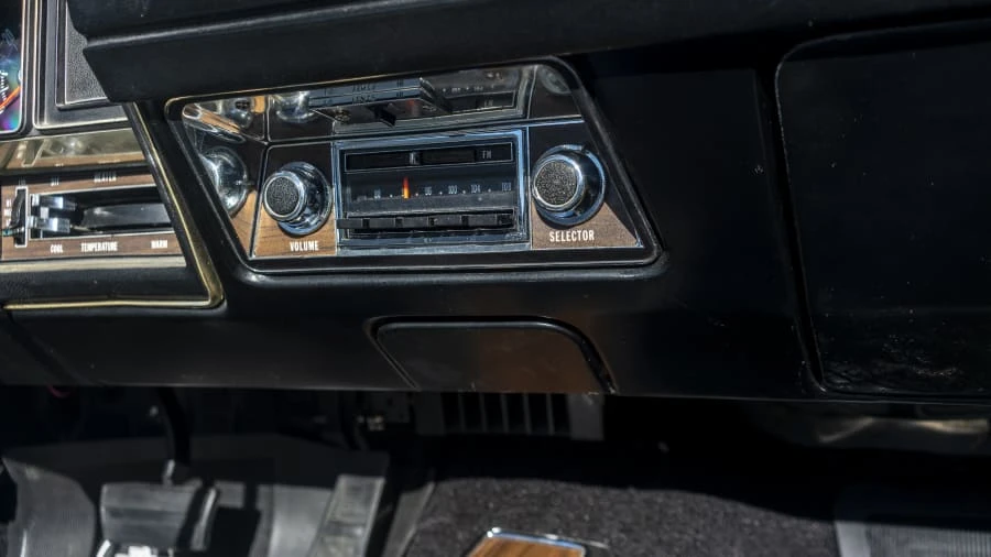 1970 Buick Gran Sport - Image 24 of 31