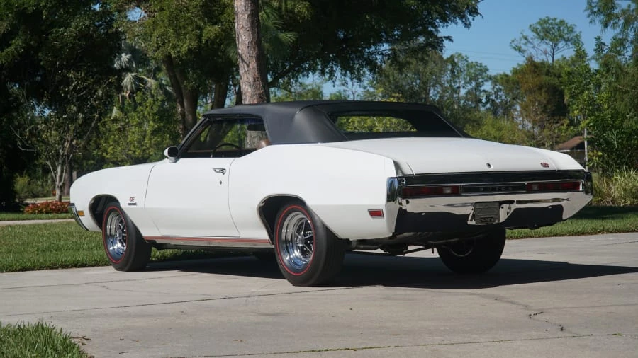 1970 Buick Gran Sport - Image 16 of 31