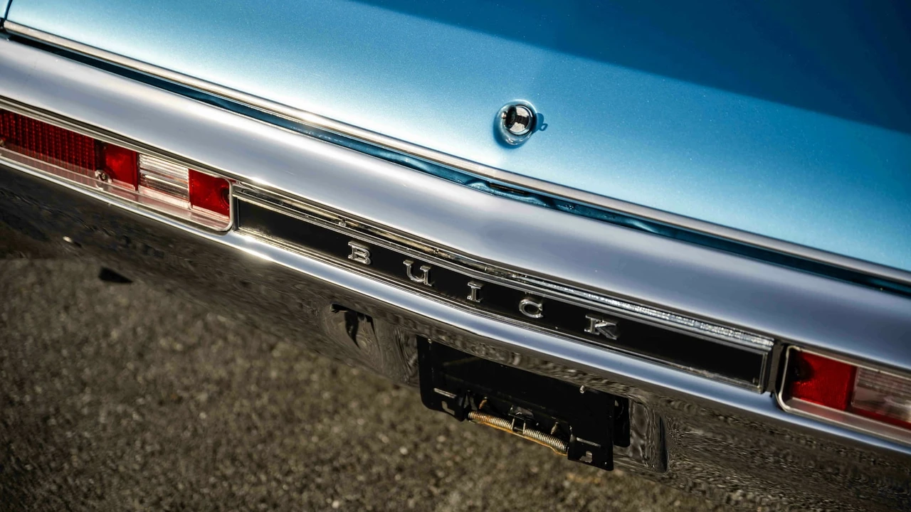 1970 Buick Gran Sport - Image 16 of 31