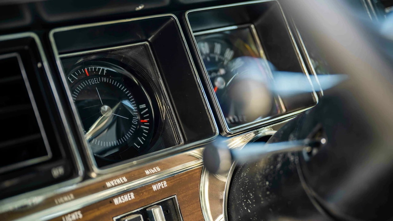1970 Buick Gran Sport - Image 18 of 31