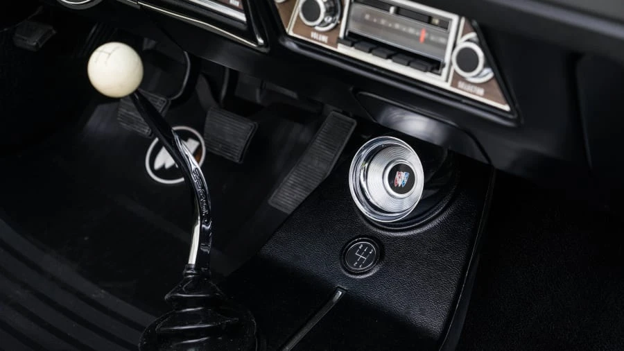 1970 Buick Gran Sport - Image 6 of 12