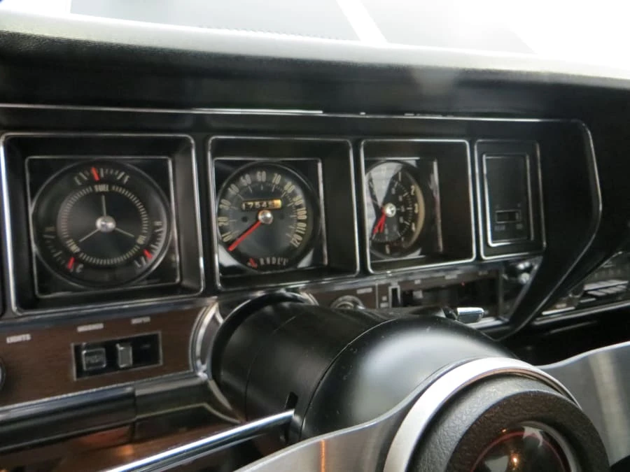 1970 Buick Gran Sport - Image 4 of 10