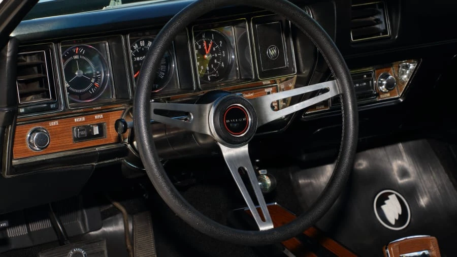 1970 Buick Gran Sport - Image 10 of 12