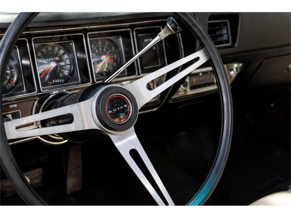 1970 Buick Gran Sport - Image 27 of 31