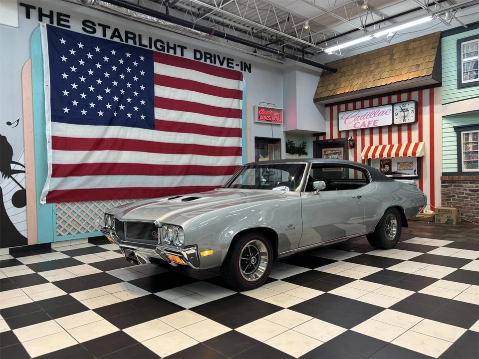1970 Buick Gran Sport - Image 9 of 31