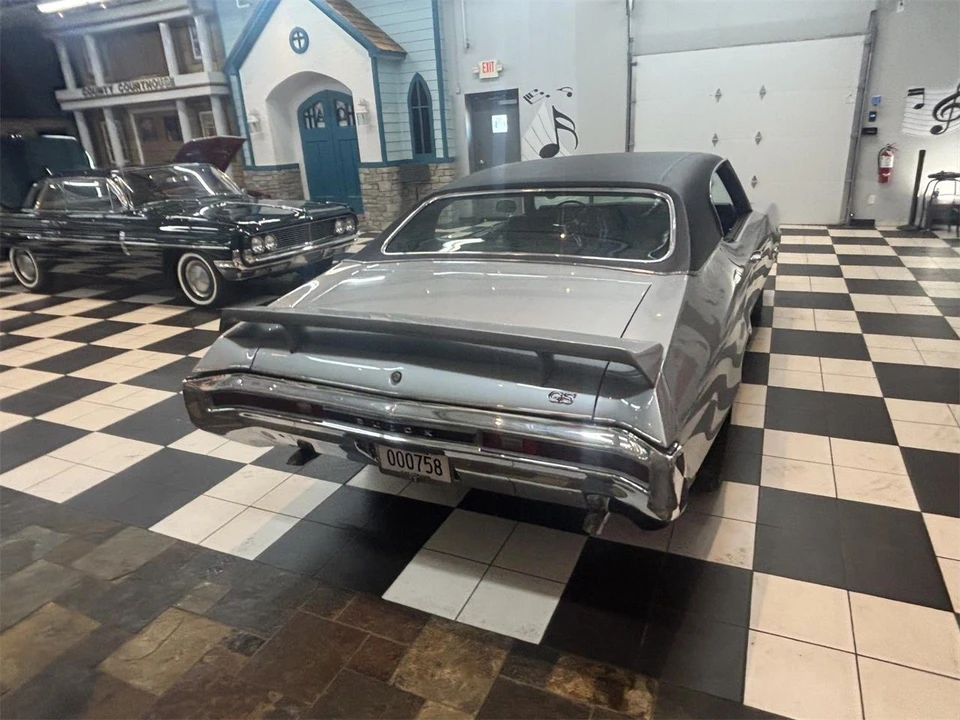 1970 Buick Gran Sport - Image 15 of 31