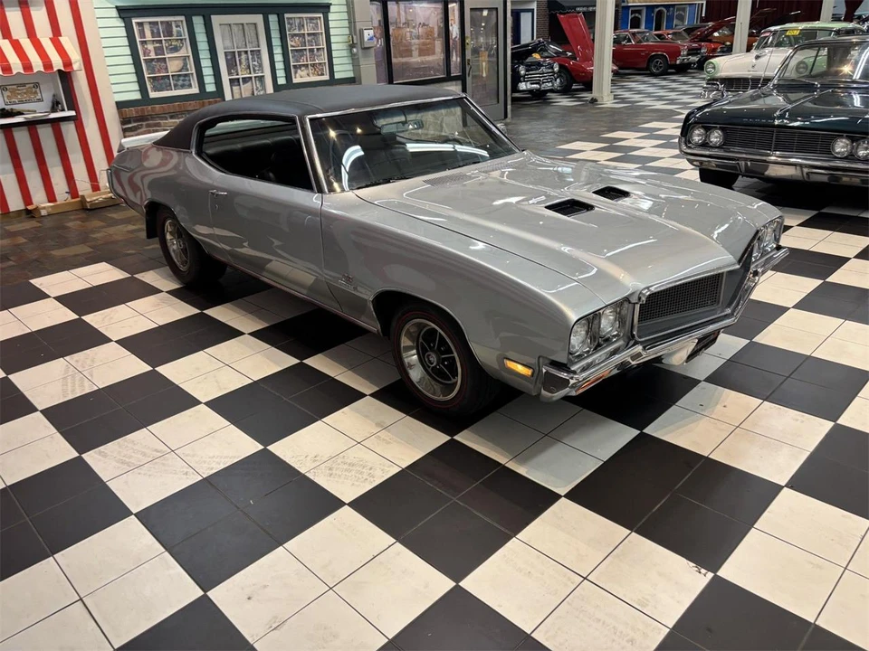 1970 Buick Gran Sport - Image 13 of 31