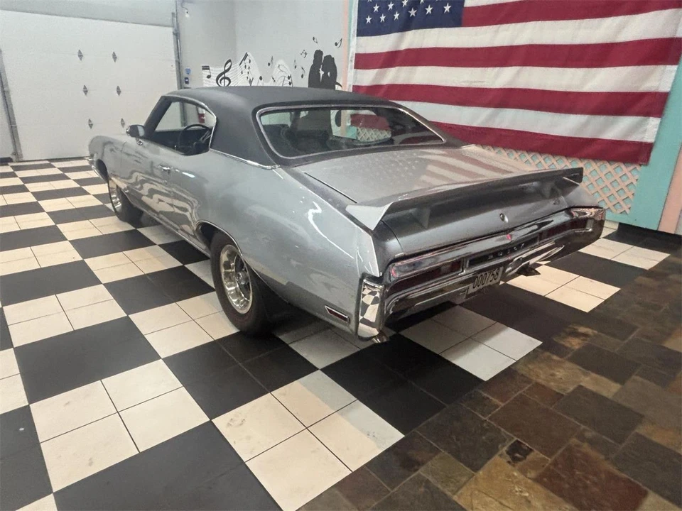 1970 Buick Gran Sport - Image 8 of 31