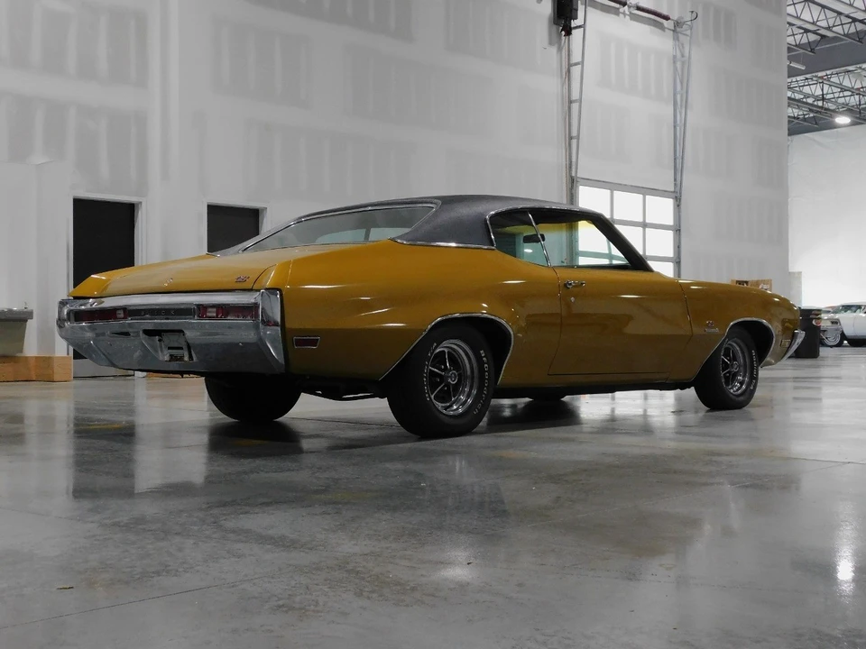 1970 Buick Gran Sport - Image 15 of 21
