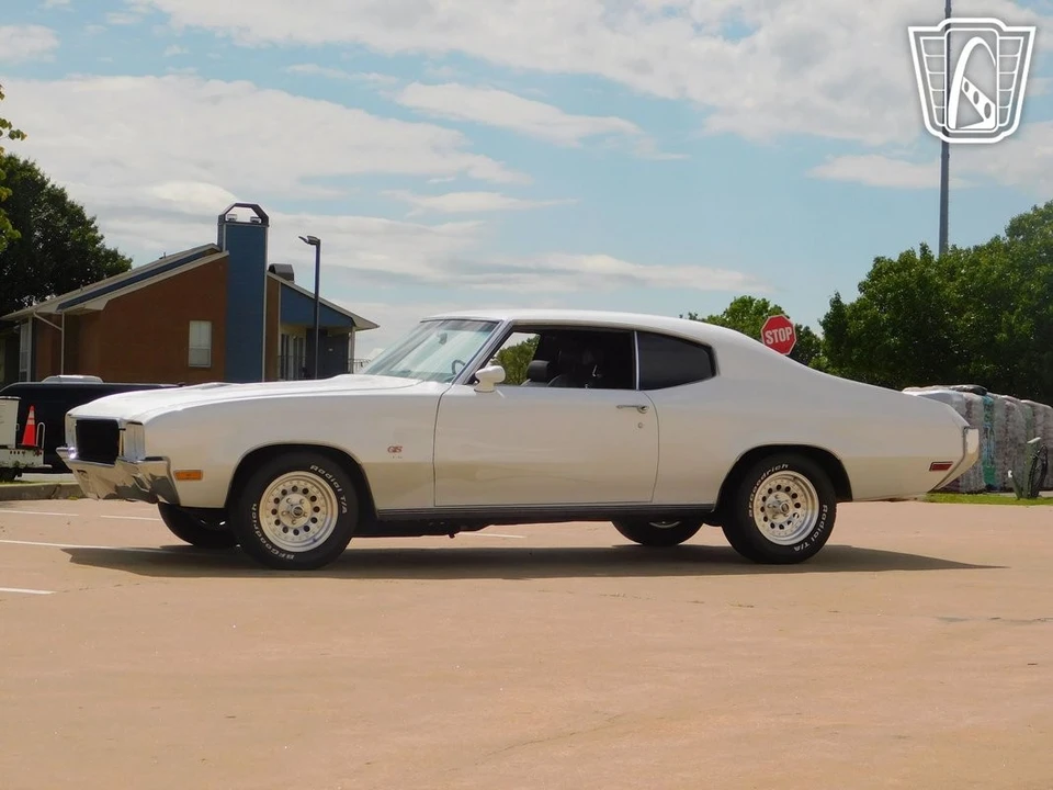 1970 Buick Gran Sport - Image 9 of 12