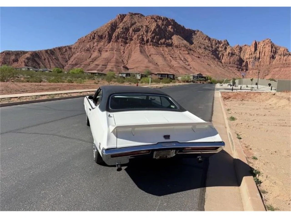 1970 Buick Gran Sport - Image 7 of 10