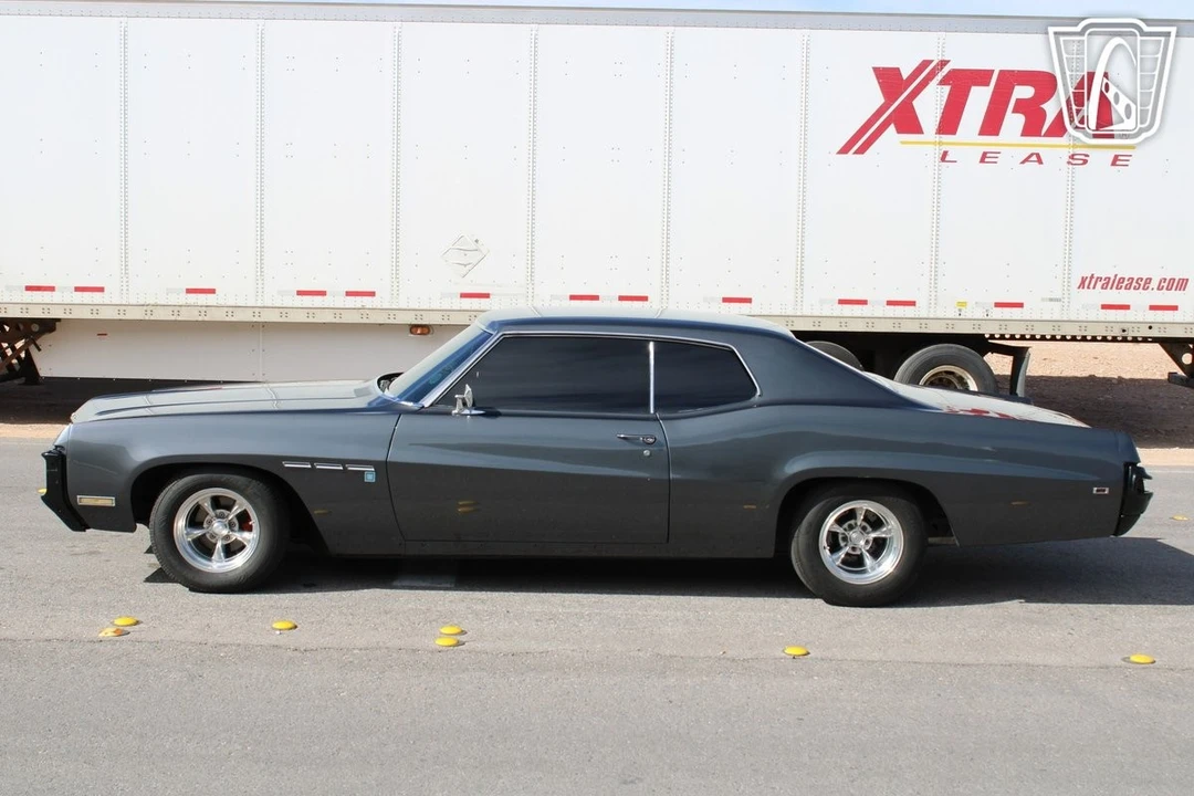 1970 Buick LeSabre - Image 9 of 12