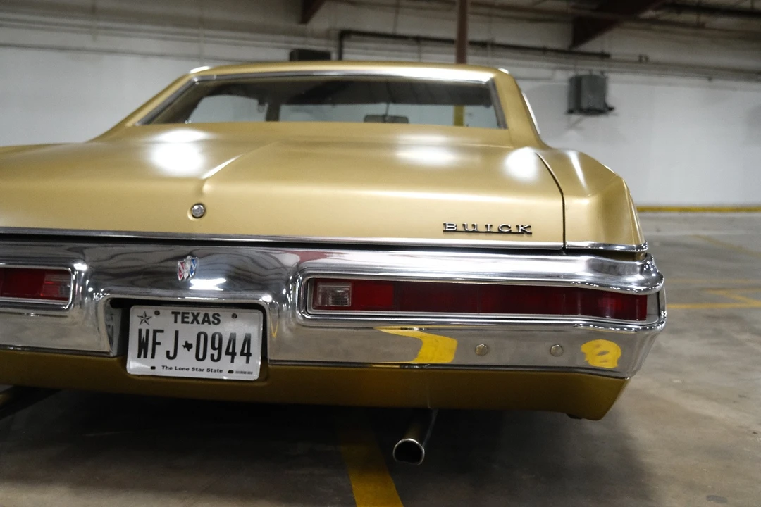1970 Buick LeSabre - Image 19 of 21