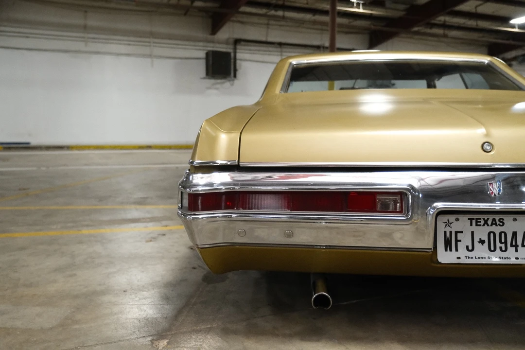 1970 Buick LeSabre - Image 18 of 21