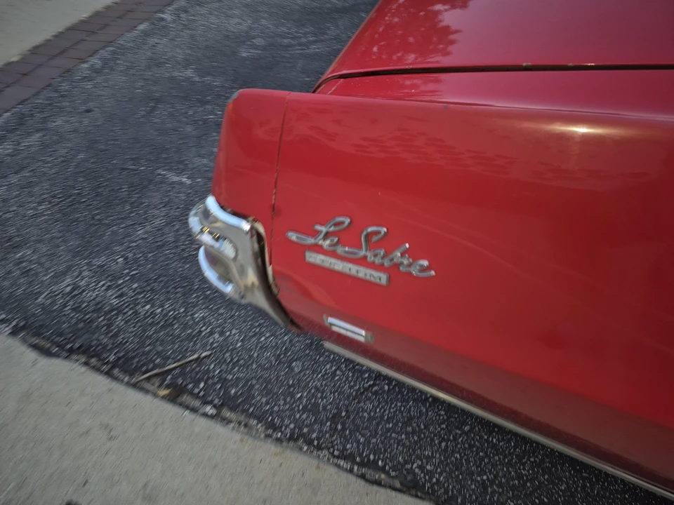 1970 Buick LeSabre - Image 21 of 31