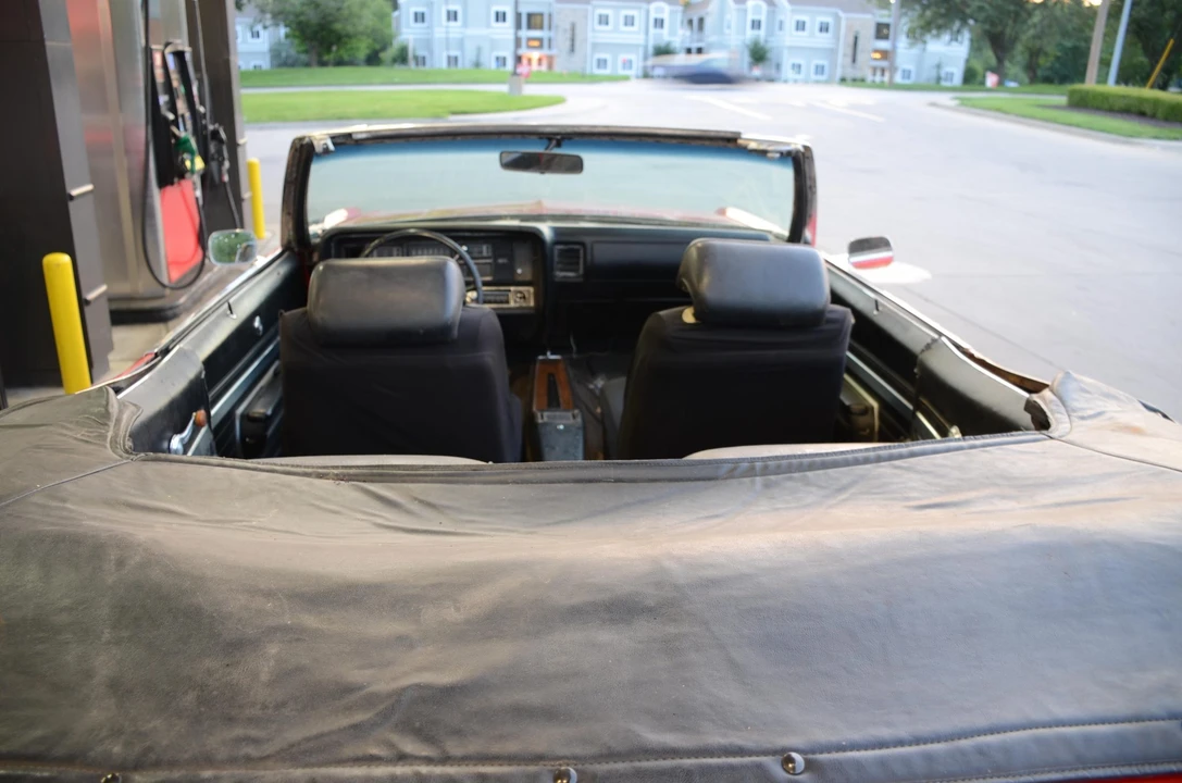 1970 Buick LeSabre - Image 30 of 31
