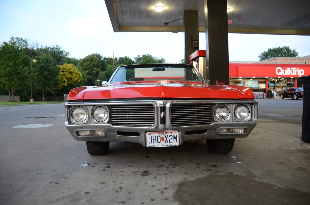 1970 Buick LeSabre - Image 4 of 31