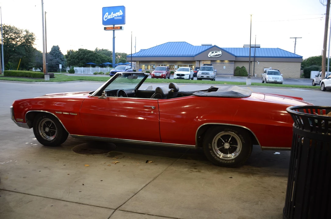 1970 Buick LeSabre - Image 15 of 31