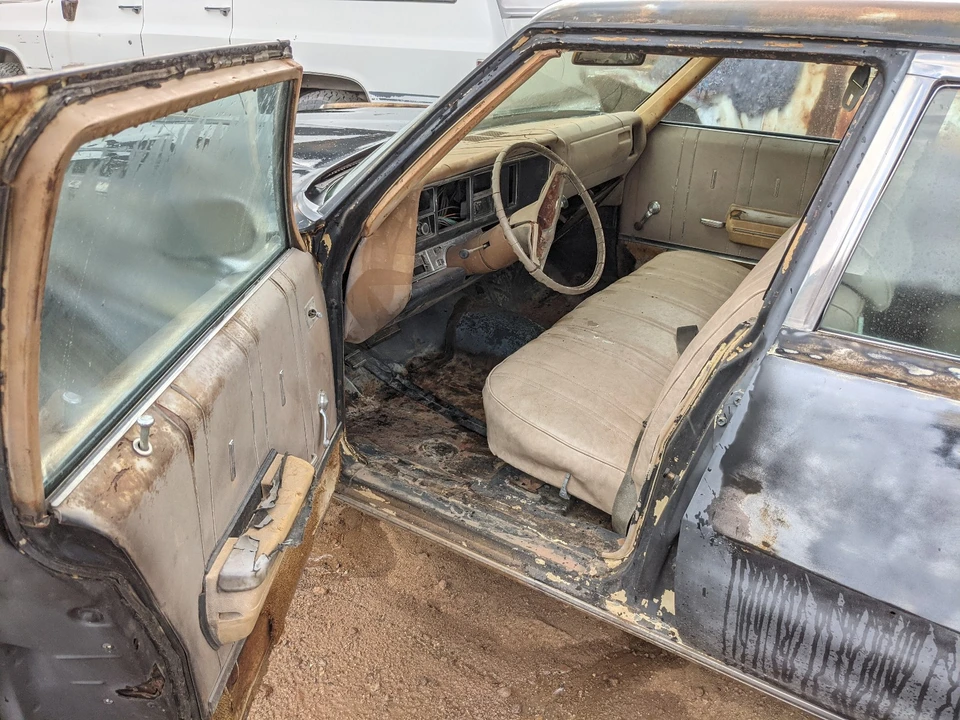 1970 Buick LeSabre - Image 11 of 31