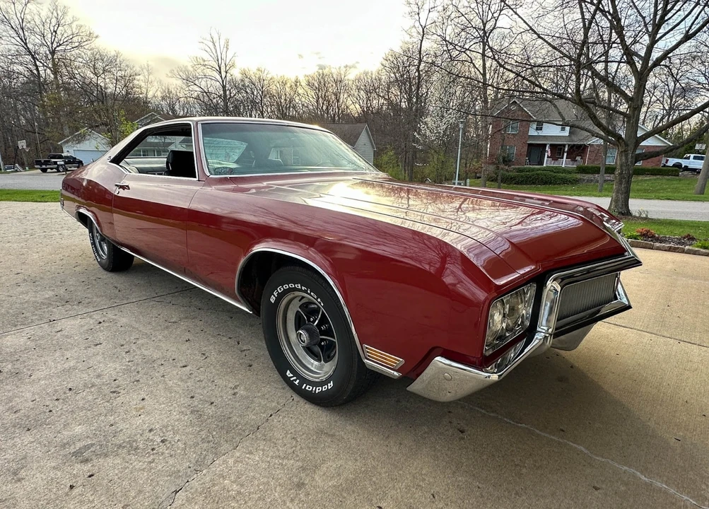 1970 Buick Riviera 2nd Gen - Image 2 of 20