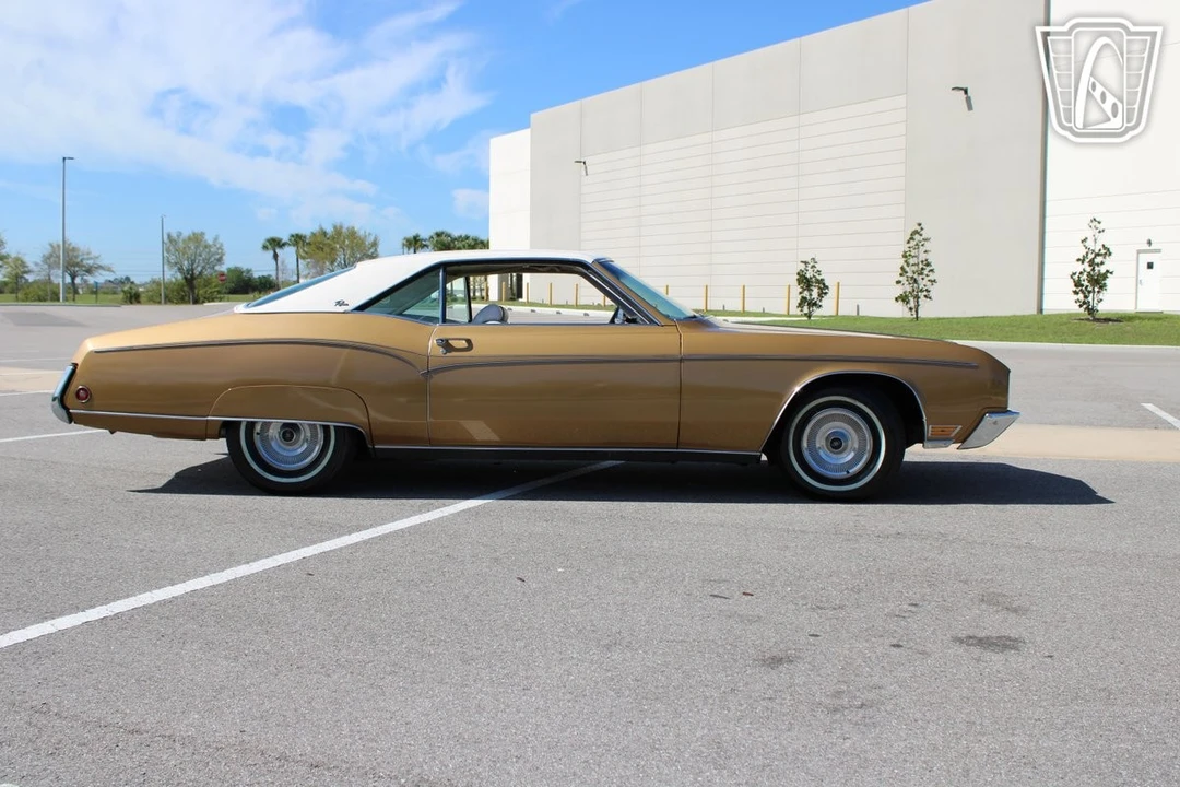 1970 Buick Riviera 2nd Gen - Image 10 of 12