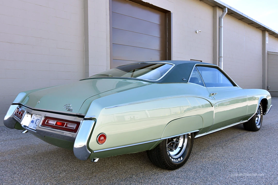 1970 Buick Riviera 2nd Gen - Image 12 of 31