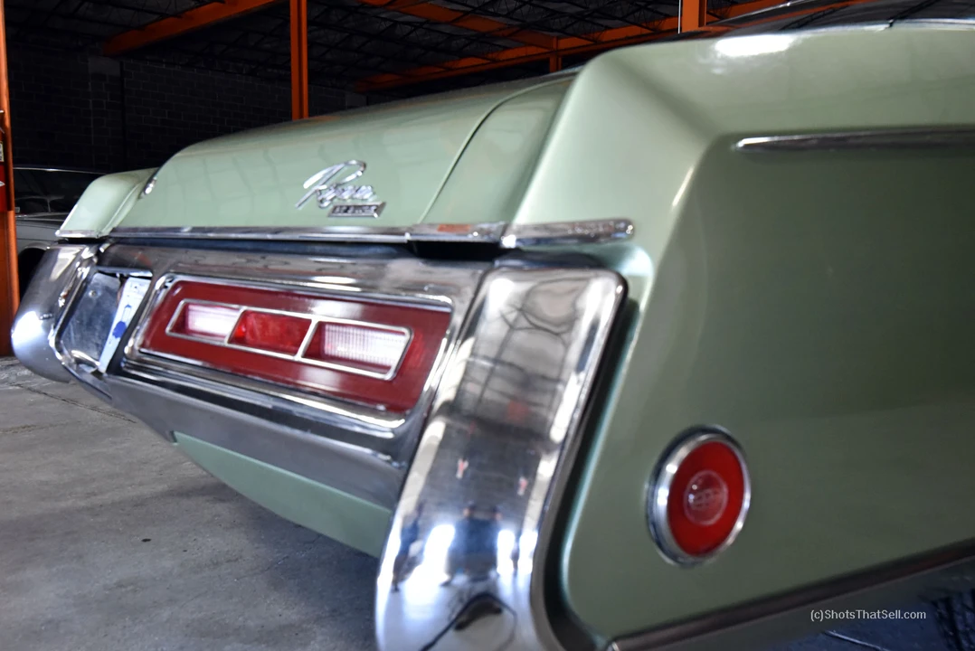 1970 Buick Riviera 2nd Gen - Image 17 of 31