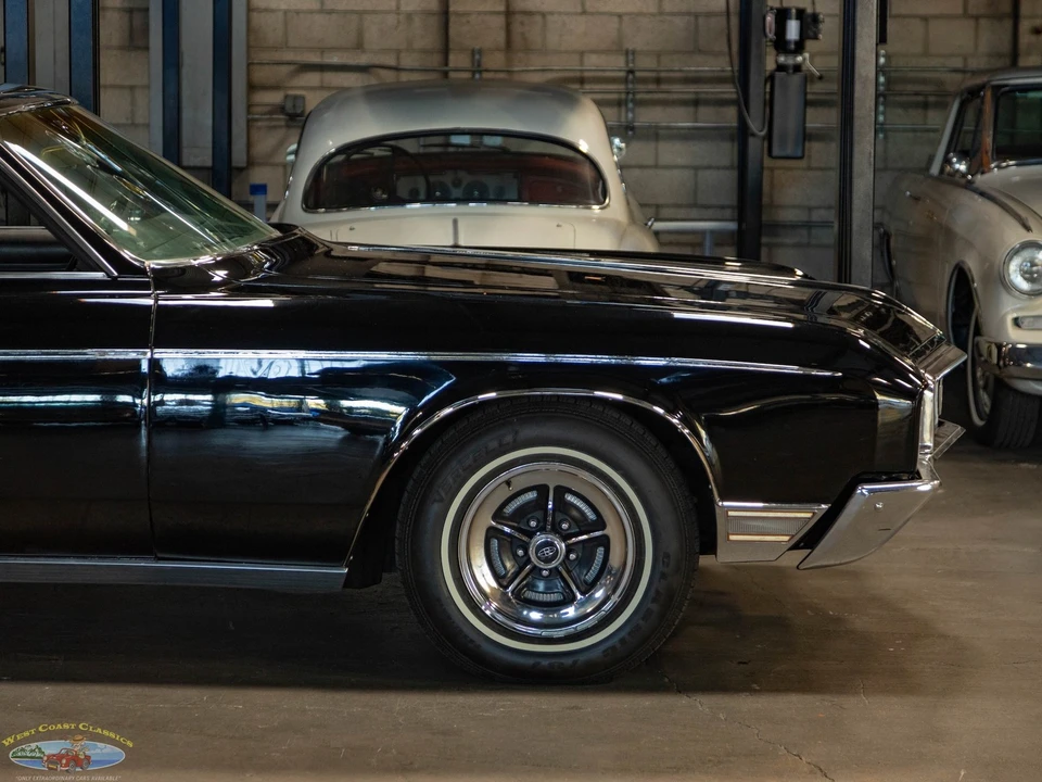 1970 Buick Riviera 2nd Gen - Image 8 of 21