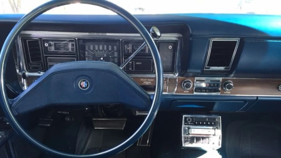 1970 Buick Riviera 2nd Gen - Image 4 of 5