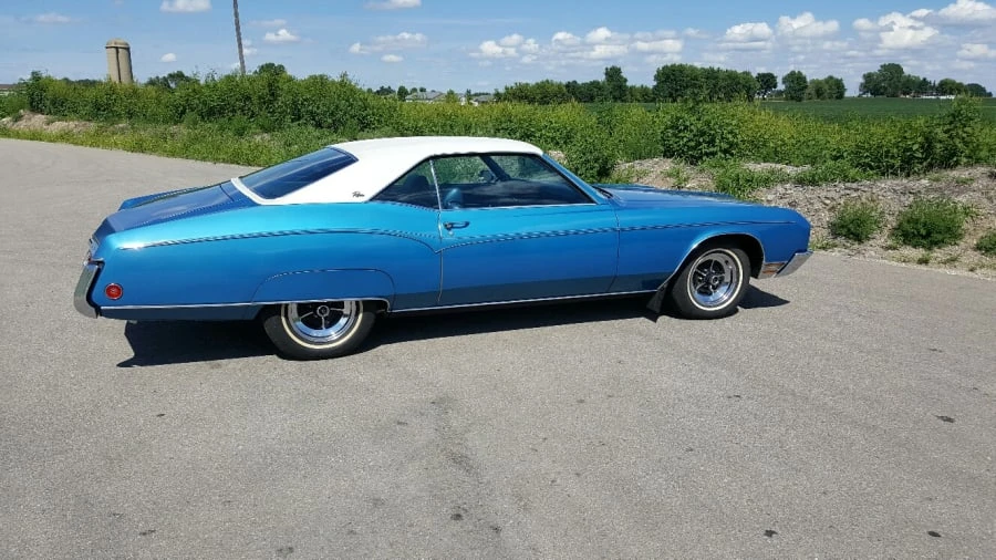 1970 Buick Riviera 2nd Gen - Image 11 of 12