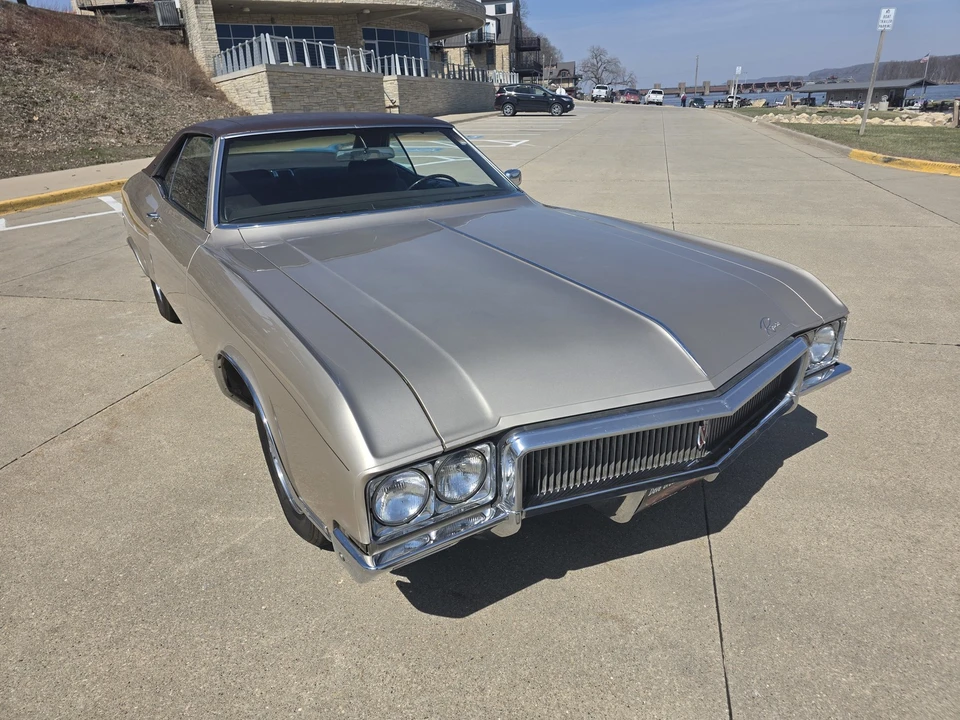 1970 Buick Riviera 2nd Gen - Image 28 of 31
