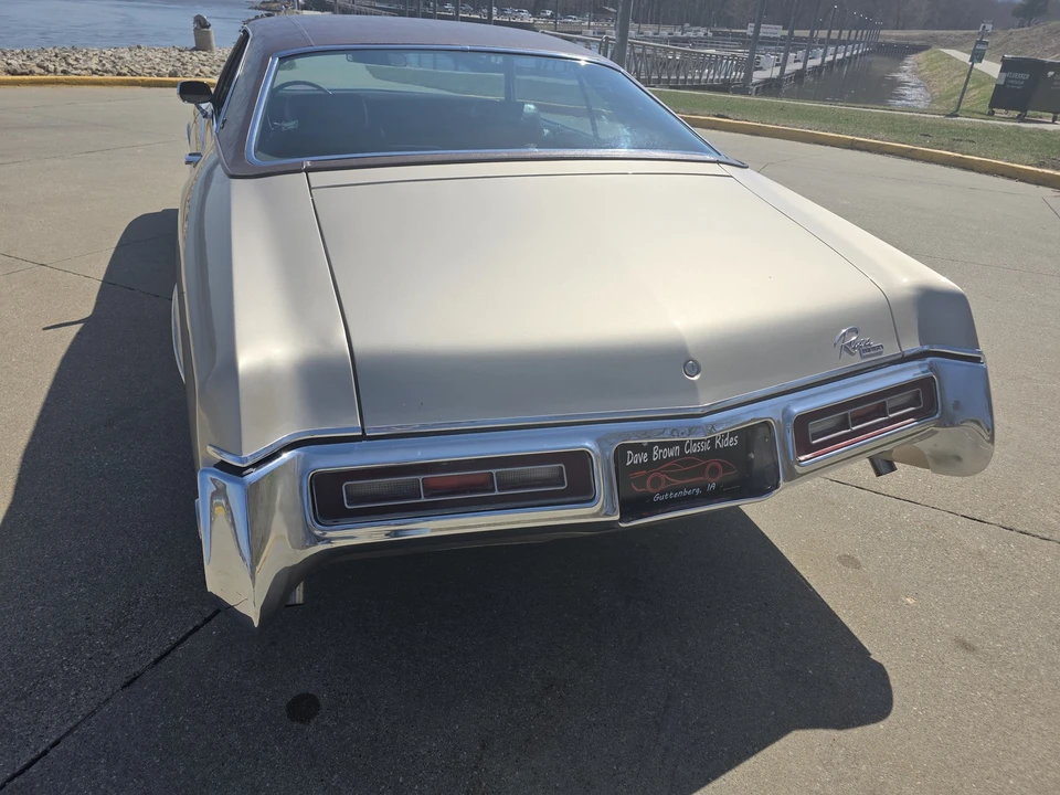 1970 Buick Riviera 2nd Gen - Image 30 of 31