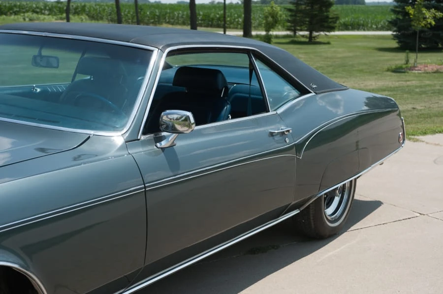 1970 Buick Riviera 2nd Gen - Image 10 of 12