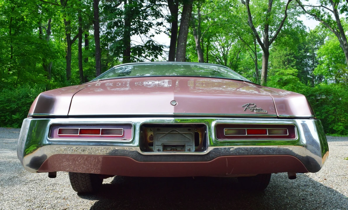 1970 Buick Riviera 2nd Gen - Image 17 of 31