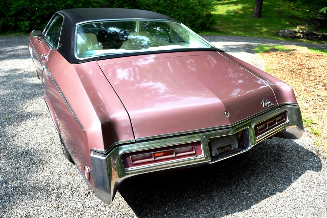 1970 Buick Riviera 2nd Gen - Image 30 of 31